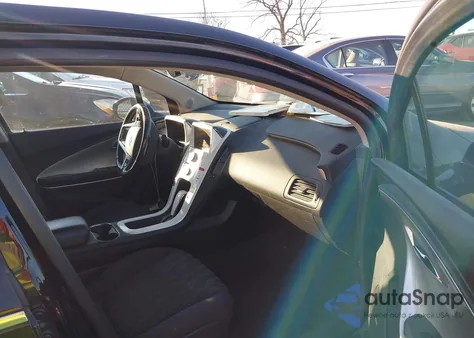 2013 Chevrolet Volt from USA, damaged, VIN 1G1RA6E44DU139431